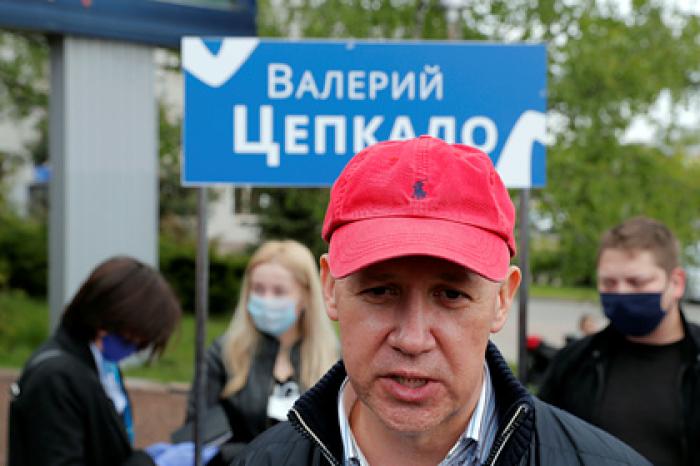 Сбежавший в Россию оппозиционер назвал Лукашенко генетически чуждым белорусам