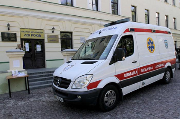Стало известно о трижды заразившемся COVID-19 пациенте