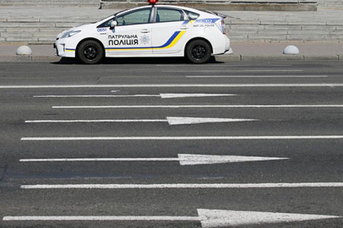 Украина выдворила двух задержанных россиян