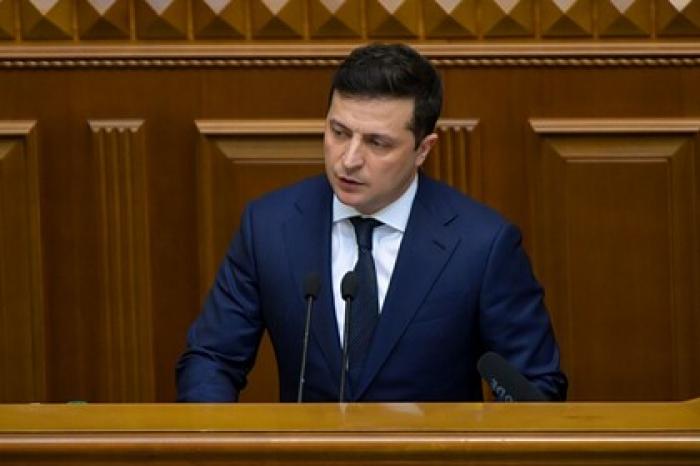 В администрации президента Украины рассмотрят петицию об отставке Зеленского