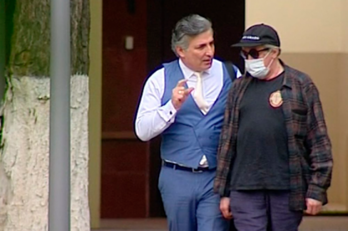 Адвоката Ефремова проверят на полиграфе