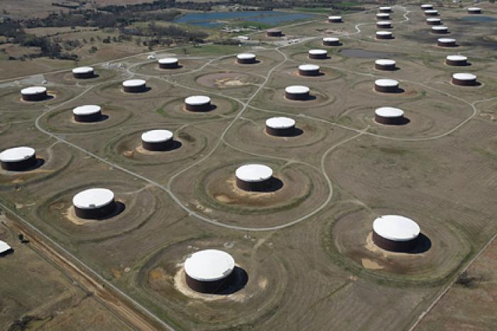 Американская нефть оказалась перед самой серьезной за 15 лет угрозой