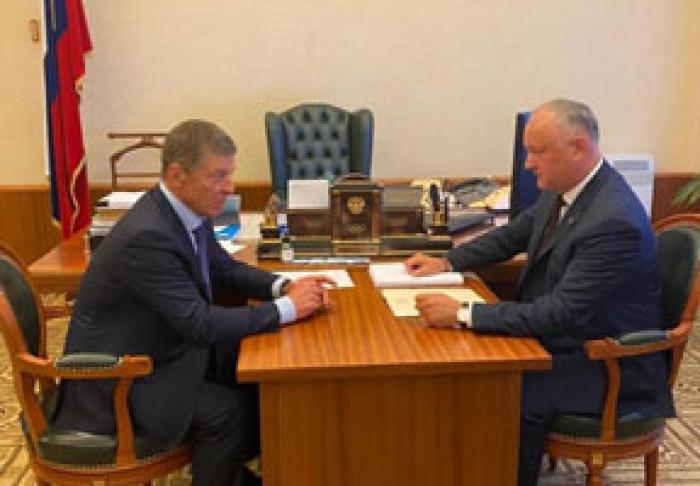 DODON ŞI KOZAK AU DISCUTAT PENTRU A DOUA OARĂ TIMP DE O LUNĂ DESPRE PROBLEMELE DIN COMERŢ ŞI ECONOMIE