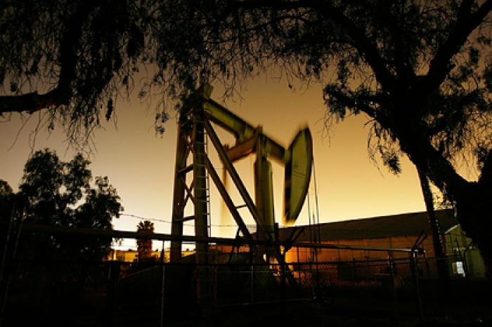 Обвал цен на нефть принес неизвестным британцам миллионы долларов