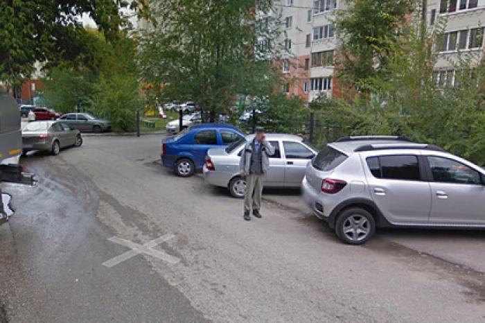Парень зашел в карты Google и получил привет от умершего деда
