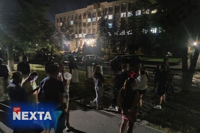 Появились сообщения о стрельбе по протестующим в Минске