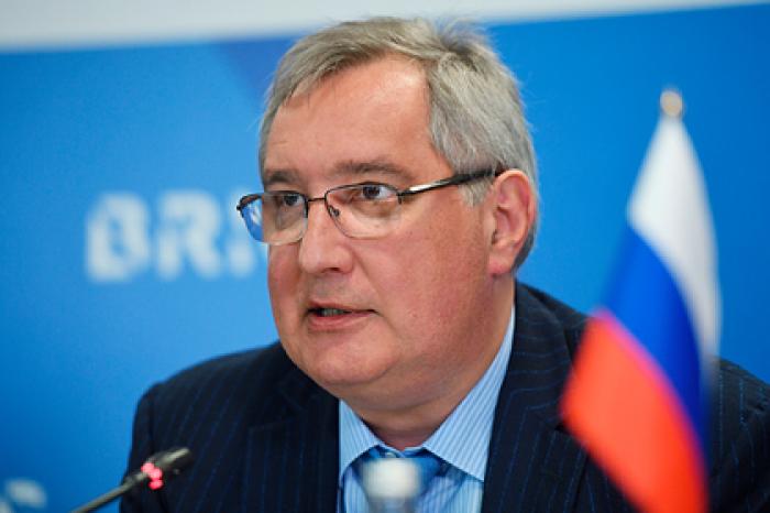 Рогозин высказался о «диванных идиотах»