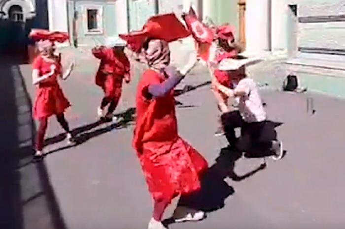 Россиянку задержали за «вульва-балет»