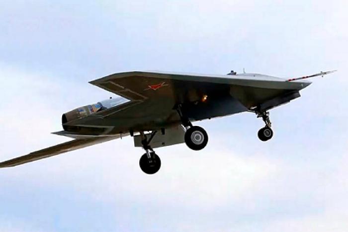 Ведомого Су-57 назвали небоеспособным