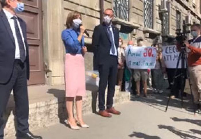 CANDIDATUL PAS LA ALEGERILE PREZIDENȚIALE, MAIA SANDU, A DEPUS LA CEC SEMNĂTURILE PENTRU ÎNREGISTRAREA SA ÎN CURSA ELECTORALĂ