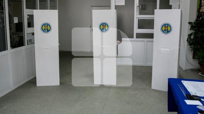 CEC a decis câte secții de votare vor fi deschise peste hotare la prezidențialele din noiembrie