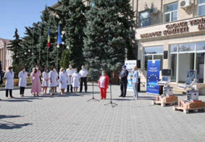 CU FONDURILE UNIUNII EUROPENE PENTRU SPITALELE DIN GAGAUZIA AU FOST CUMPĂRATE DOUĂ APARATE PENTRU ULTRASONOGRAFIE