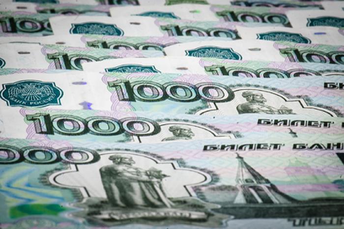 Госдуме предложили удвоить минимальную зарплату в России