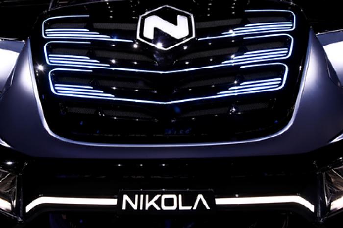Конкуренты Tesla решили объединиться