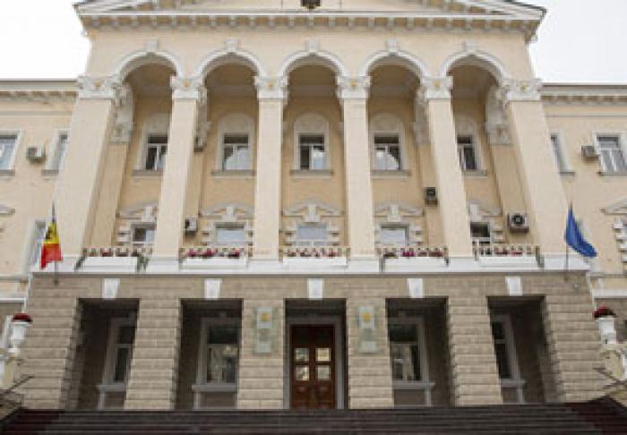​MAI DEȚINE DE MAI MULT TIMP INFORMAȚII DESPRE FAPTUL CĂ VLAD PLAHOTNIUC A PĂRĂSIT SUA