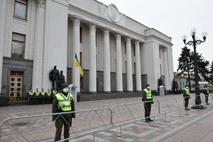 На Украине призвали Запад вернуть многомиллиардный долг