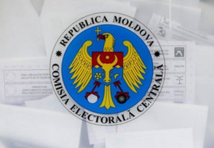 RENATO USATÎI ŞI ANDREI NĂSTASE AU FOST OFICIAL ÎNREGISTRAŢI ÎN CALITATE DE CANDIDAŢI LA FUNCŢIA DE PREŞEDINTE AL MOLDOVEI
