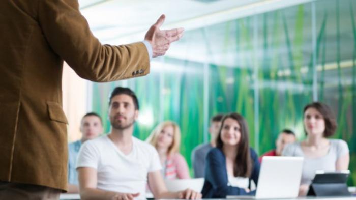 Toți absolvenții din educaţie ar putea avea indemnizații dacă vor activa conform repartizării