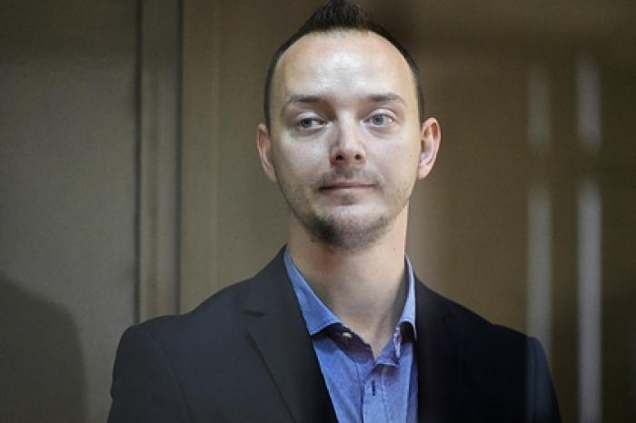 У обвиняемого в госизмене Сафронова взяли образцы голоса