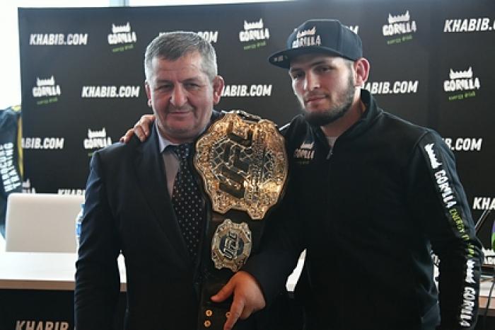Глава UFC допустил возвращение Нурмагомедова ради отца