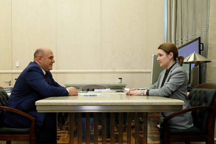 Мишустин захотел поучиться у победительницы суперфинала «Лидеров России»