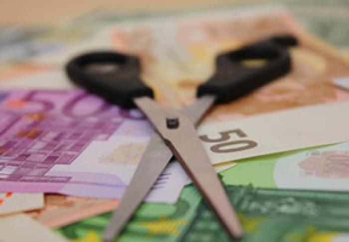 ÎN R. MOLDOVA SE ATESTĂ DEFLAŢIE PENTRU A PATRA LUNĂ CONSECUTIV