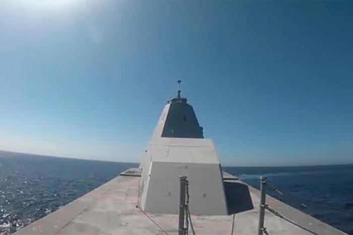 Первый боевой пуск суперэсминца ВМС США попал на видео