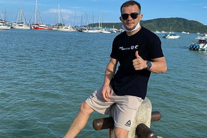 Петр Ян отреагировал на победу Нурмагомедова