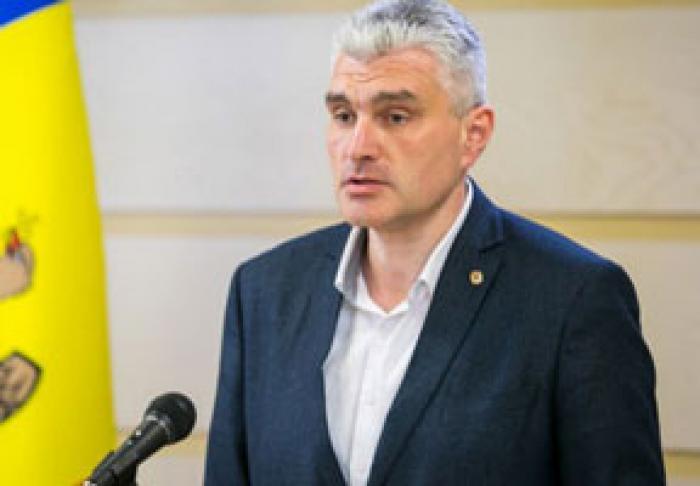 PLATFORMA „DA” CERE DEMISIA DIRECTORULUI SIS ALEXANDRU ESAULENCO