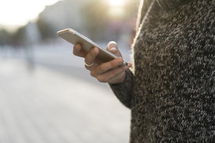 Пользователям WhatsApp рассказали о способах защититься от мошенников