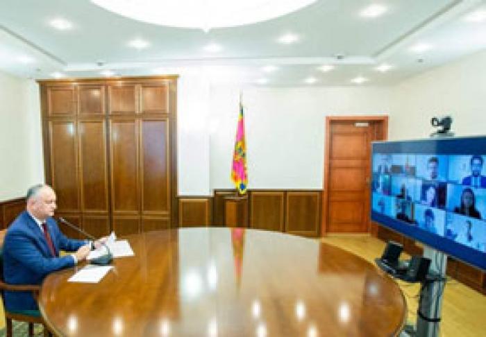 PREȘEDINTELE IGOR DODON A ASIGURAT EXPERȚII NDI CĂ ALEGERILE VOR FI LIBERE ȘI DEMOCRATICE