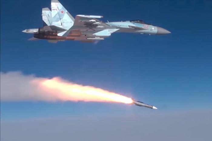 Пуск новой ракеты Су-35C впервые показали на видео