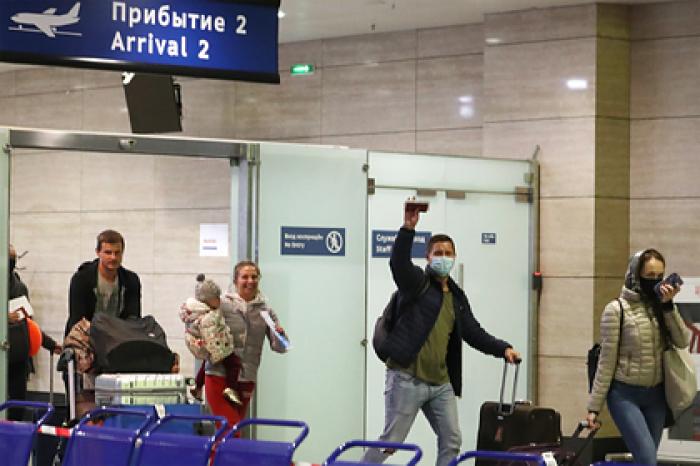 Раскрыто мнение россиян об открытии внешних границ к концу года