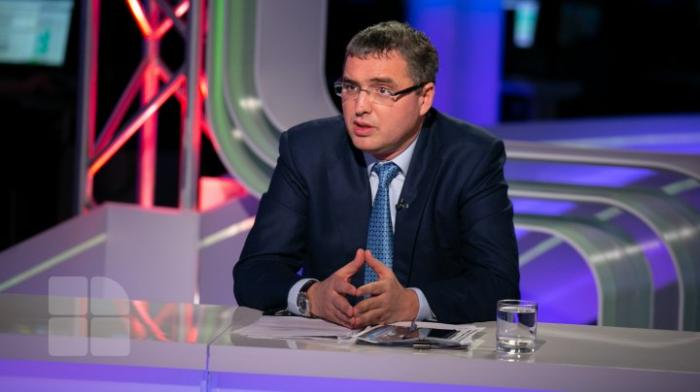 Renato Usatîi cere ca proprietarii clădirilor abandonate din țară să fie amendaţi