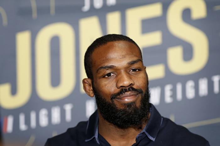 Решение сделать Нурмагомедова лидером рейтинга UFC назвали «чушью номер один»