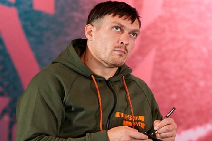 Усик поддержал назвавшего Макрона тварью Нурмагомедова