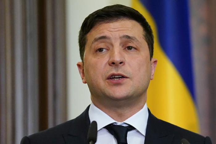 Зеленский заявил о невозможности закончить войну в Донбассе без Путина