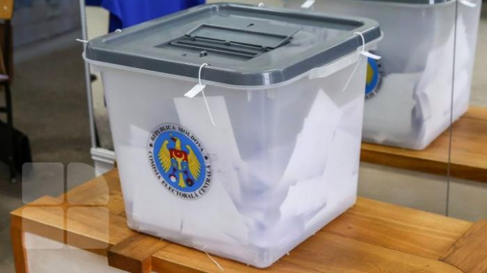 Ziua Tăcerii. Candidații la funcția de şef al statului nu mai pot face campanie electorală