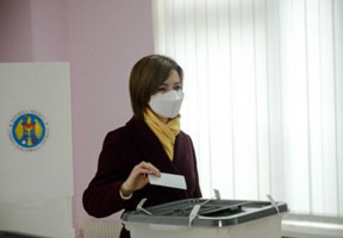CANDIDATA LA PREZIDENȚIALE MAIA SANDU „A VOTAT PENTRU MOLDOVA CU CARE NE VOM MÂNDRI”