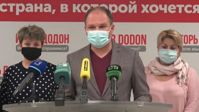 Ceban, din nou în concediu pentru Dodon. Edilul va face campanie în favoarea lui şi în turul doi