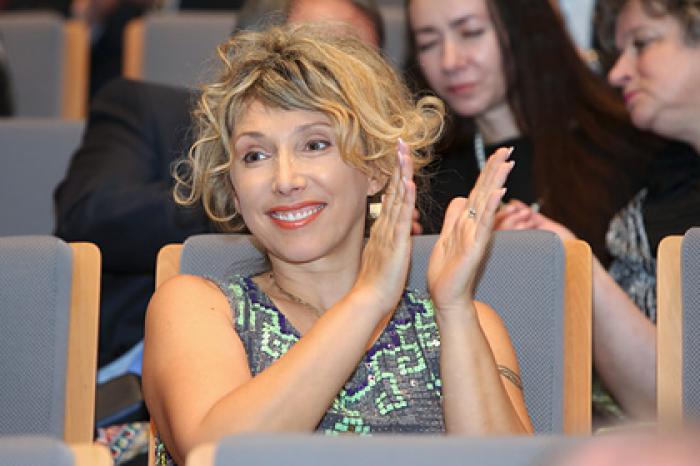Елена Воробей попросила дать артистам льготы на продукты