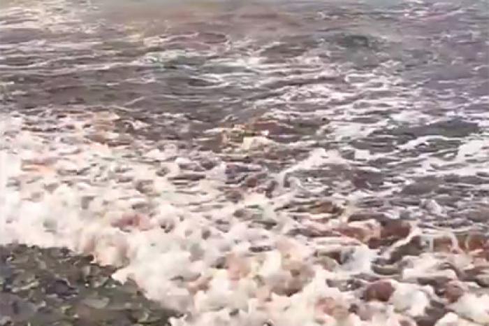 Феномен красного Черного моря снова попал на видео