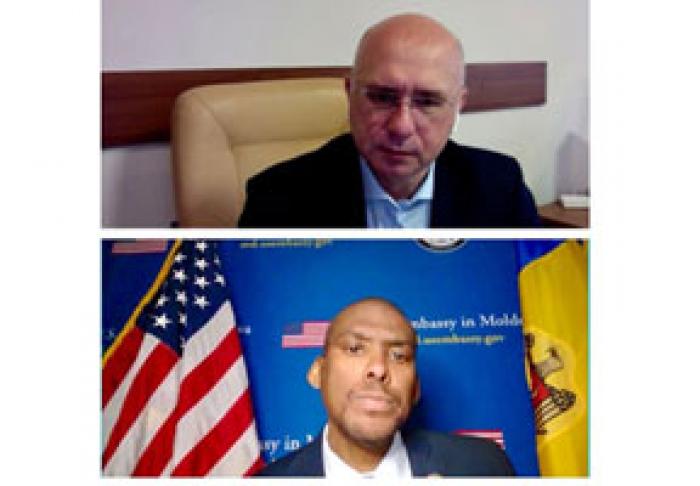 LIDERUL PARTIDULUI DEMOCRAT A INFORMAT AMBASADORUL SUA DESPRE INIŢIATIVELE ANTI-CRIZĂ