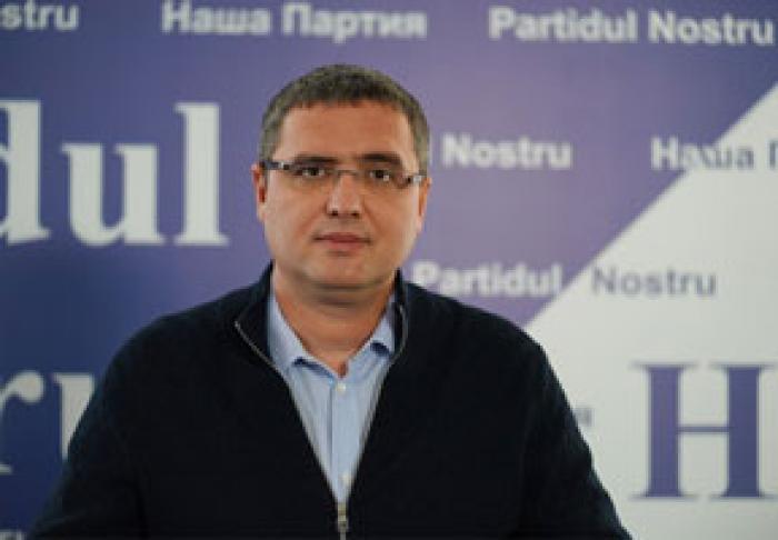 LIDERUL „PARTIDULUI NOSTRU” A ÎNDEMNAT CETĂȚENII SĂ VOTEZE ÎN TURUL DOI AL ALEGERILOR PREZIDENȚIALE „ÎMPOTRIVA LUI IGOR DODON, PENTRU SCHIMBĂRI ȘI O MOLDOVA NOUĂ”
