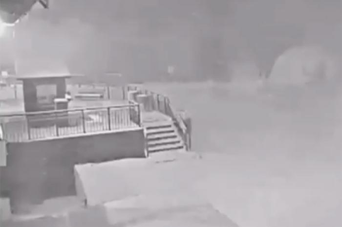 Первый мощный снегопад в Сочи попал на видео