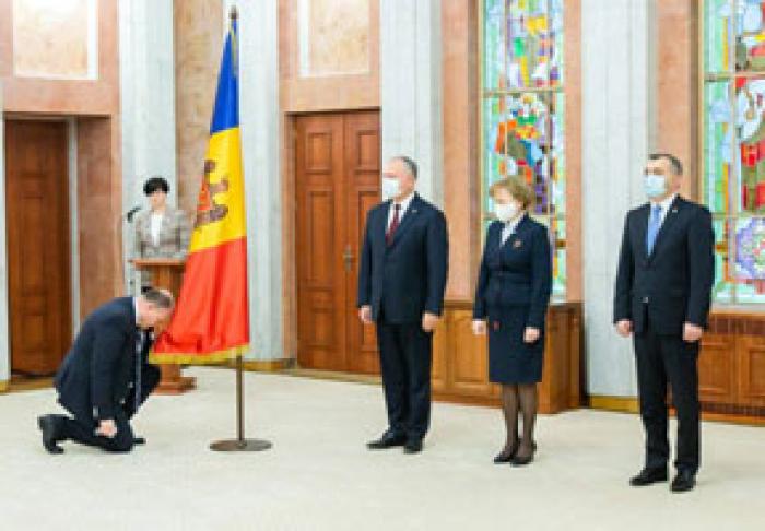 PREȘEDINTELE IGOR DODON A DECLARAT CĂ NOII MINIȘTRI „ȘI-AU ASUMAT RESPONSABILITATEA PE TERMEN LUNG, CI NU PE TERMEN SCURT”