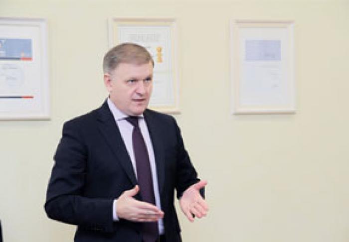 SERGHEI CEBOTARI: DATORITĂ DIGITIZĂRII, ÎN PERIOADA PANDEMIEI MAIB A FOST COMPLET PREGĂTITĂ PENTRU FURNIZAREA CONTINUĂ A SERVICIILOR BANCARE