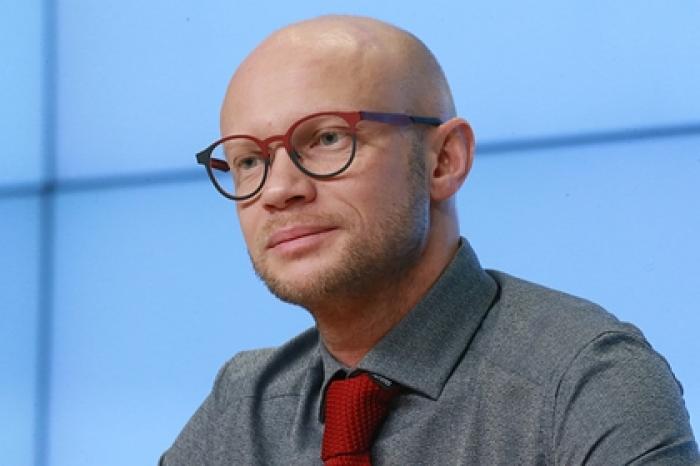 Соведущего «Вечернего Урганта» выписали из больницы