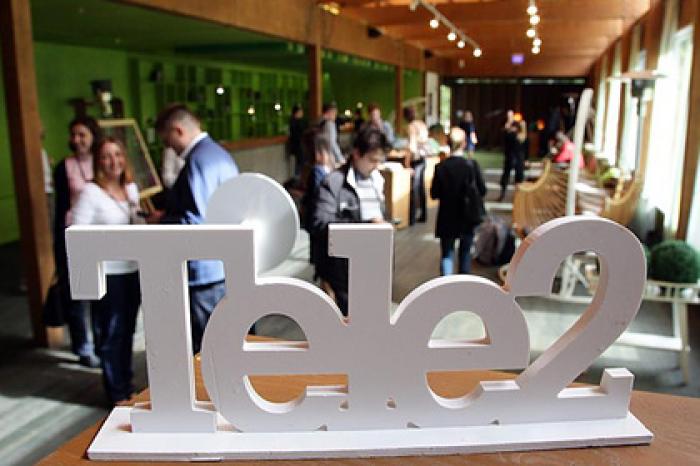 Tele2 установила торговые терминалы для выдачи SIM-карт в московском метро