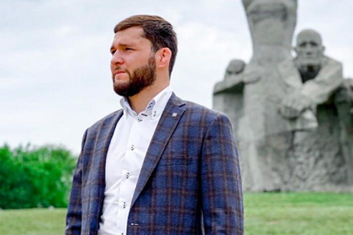 В UFC стало на одного россиянина больше